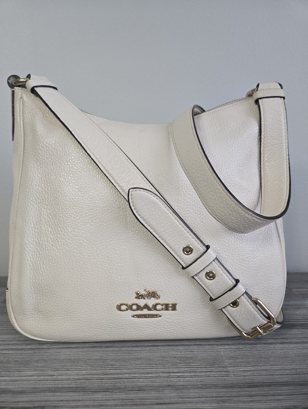 Coach Pebbled Leather Crossbody Bag – Chalk/Ivory